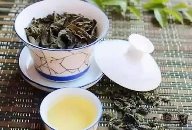 下載 (1).jpg